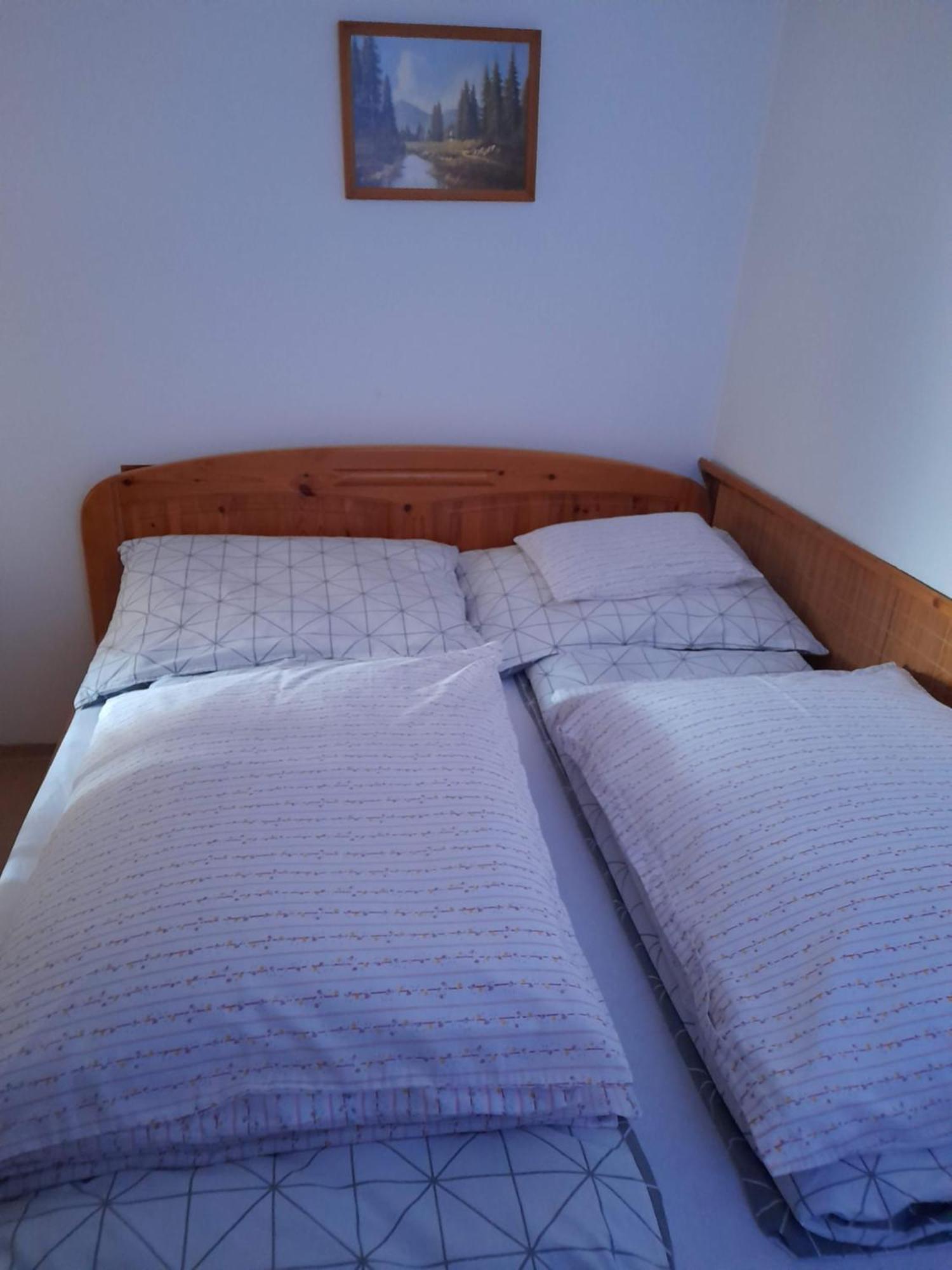 Harmonia Vendeghaz 100 Meterre Az Igali Gyogyfuerdotol Apartman Kültér fotó